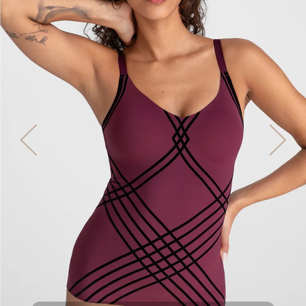 Honeylove silhouette cami